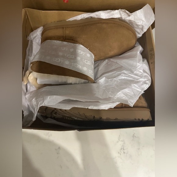 UGG Dae Sunshine Perf Size 11 - Picture 12 of 12